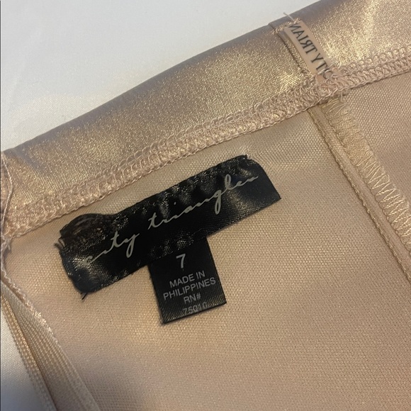 Shimmering Gold Dress - Picture 7 of 8